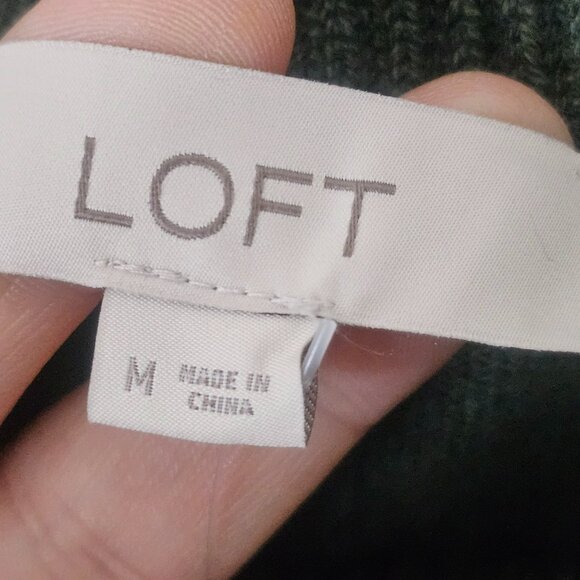 Loft Women Sweater Green Turtleneck Pullover Size M Relaxed Fit Long Sleeve - Picture 6 of 9